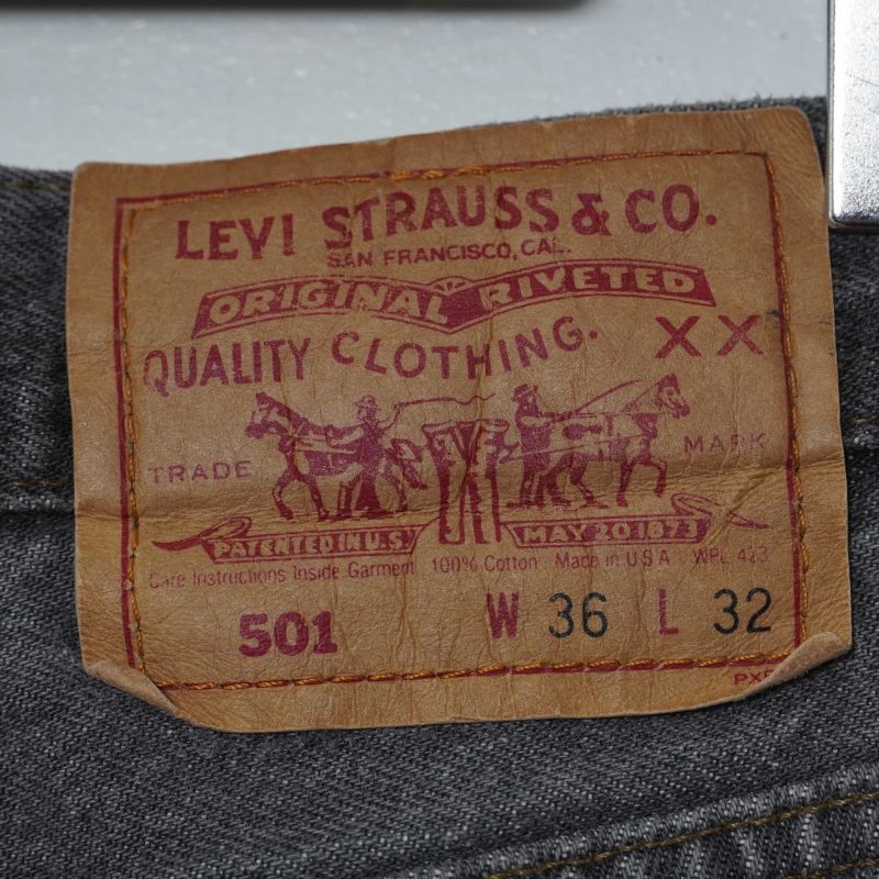 (36) Vintage 501 Levis Black Faded Jeans/ Authentic - Hình ảnh 4