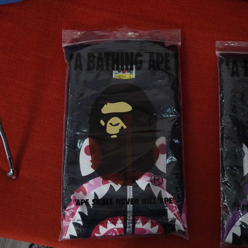 (L) Bape Shark Camo Pink / Authentic - Hình ảnh 2