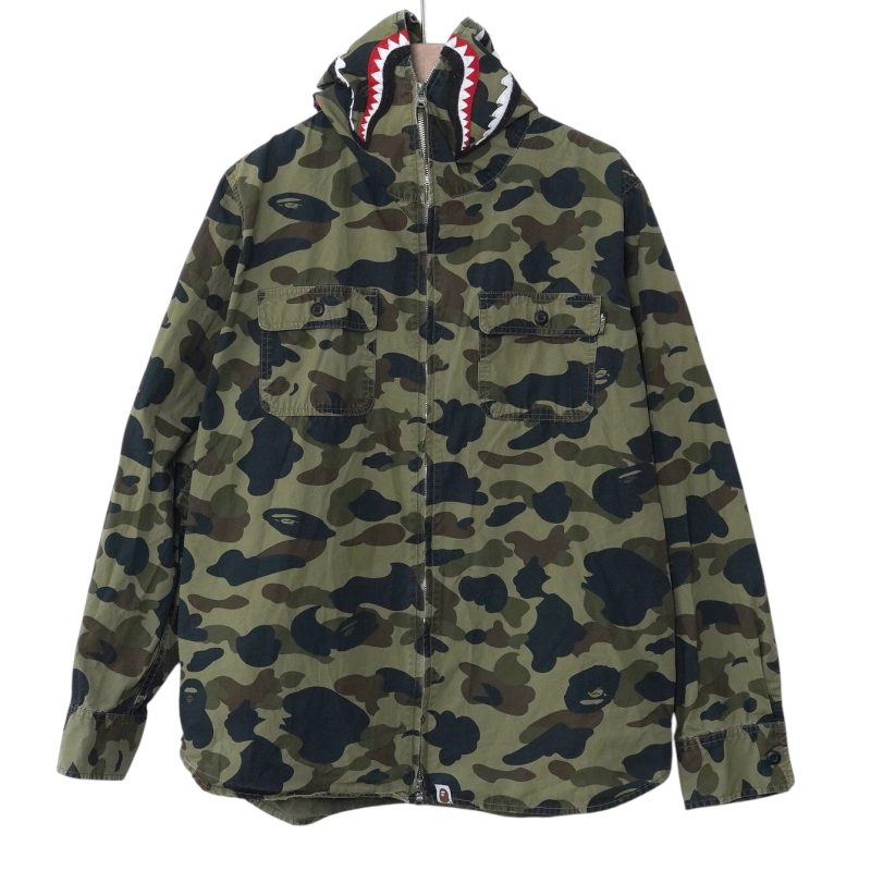 (XL) Bape Camo Green Shark Fullzip / Authentic