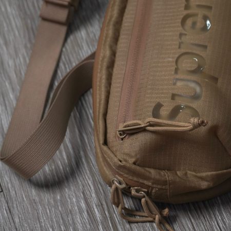 Túi chéo Supreme s21 - Ảnh 3