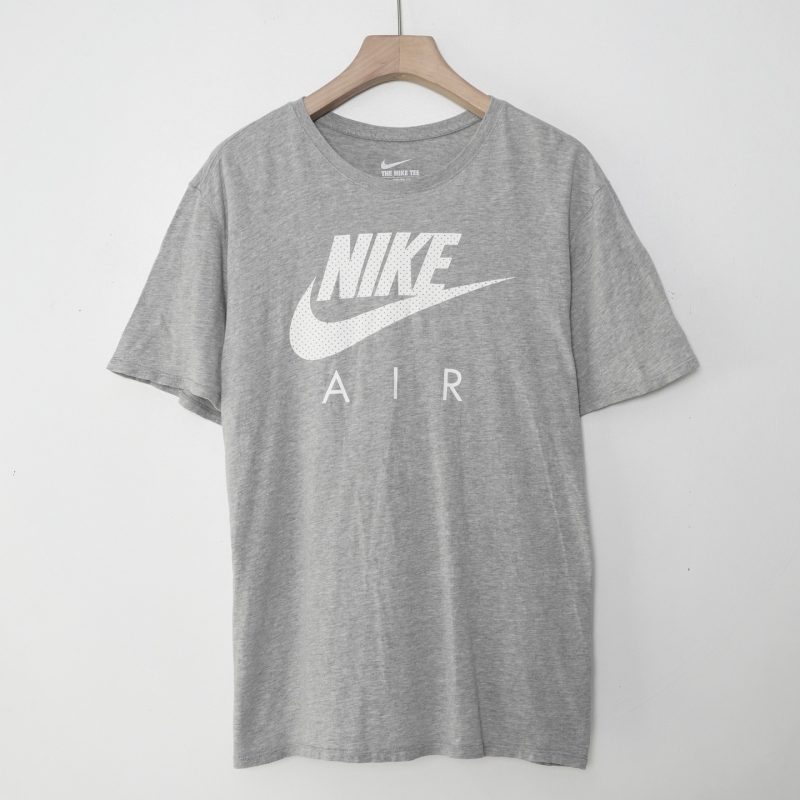 (XL) Nike Air / Authentic