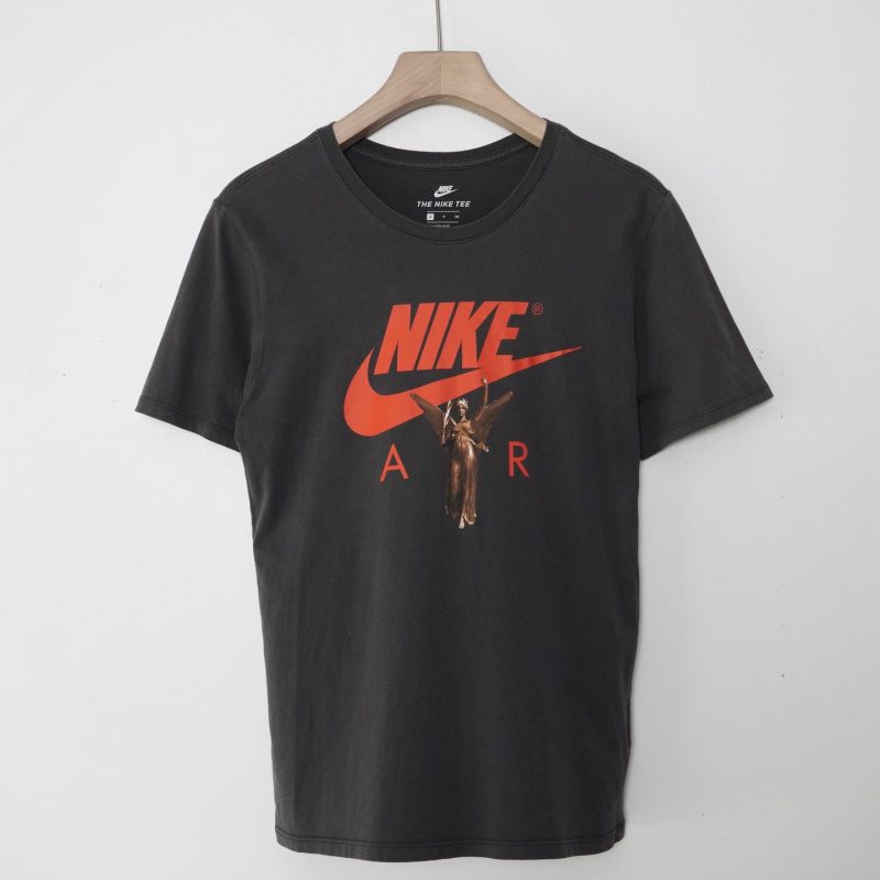 (S) Nike Air / Authentic
