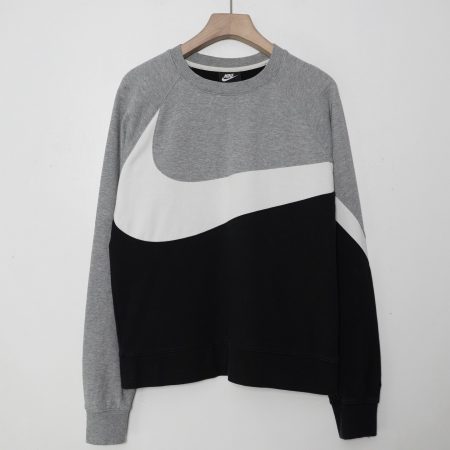 (L) Nike Sides Big Swoosh/ Authentic