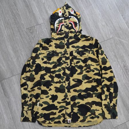 ✅ A BATHING APE 1st CAMO SHARK
