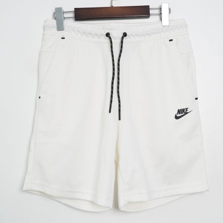 NEW nike tech
