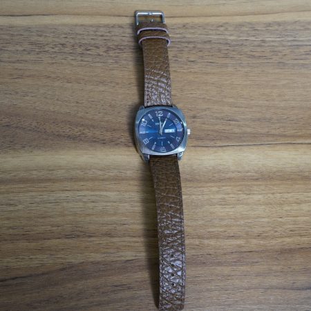 ✅ Seiko máy điện tử giả cơ.