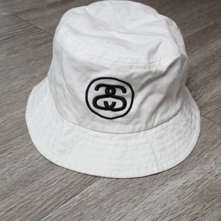 ✅ Bucket Stussy 😍