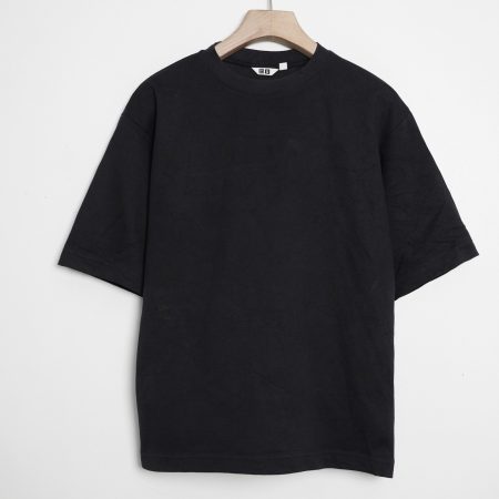 ✅ Uniqlo Siêu basic, bo cổ dày đẹp😍