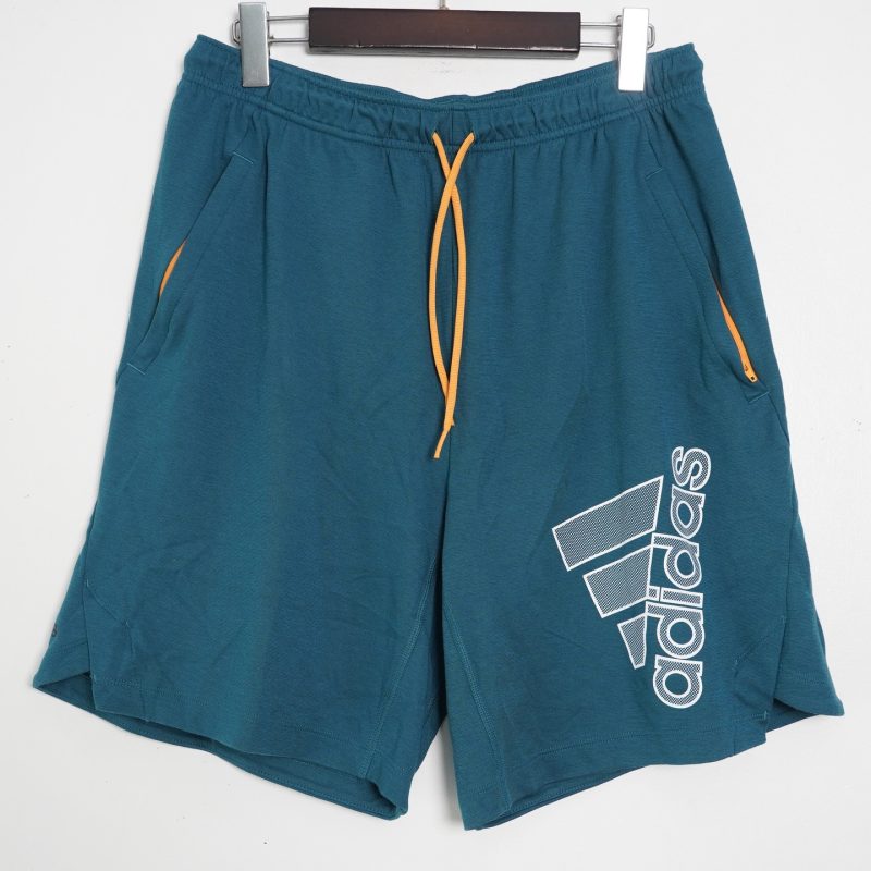 ✅Shorts adidas date mới. chất cotton dày dặn thoáng mát logo in nét quá đẹp ạ.